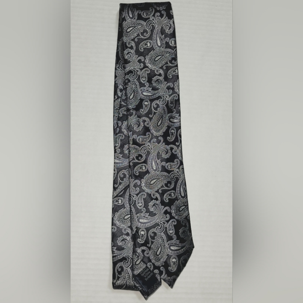 Pronto Uomo Floral Print Tie 100% Silk, Black/Silver